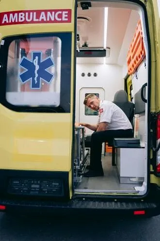 suministros-medicos-ambulancia