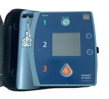 equipos-de-electromedicina-desa-philips-fr2